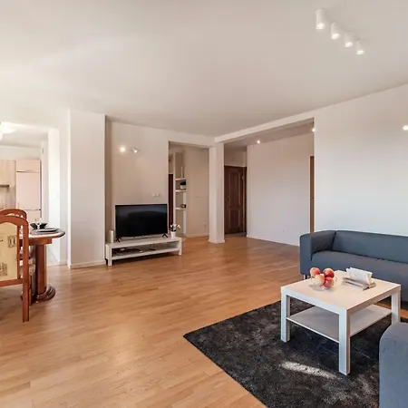 Homestay Blue City Warsaw